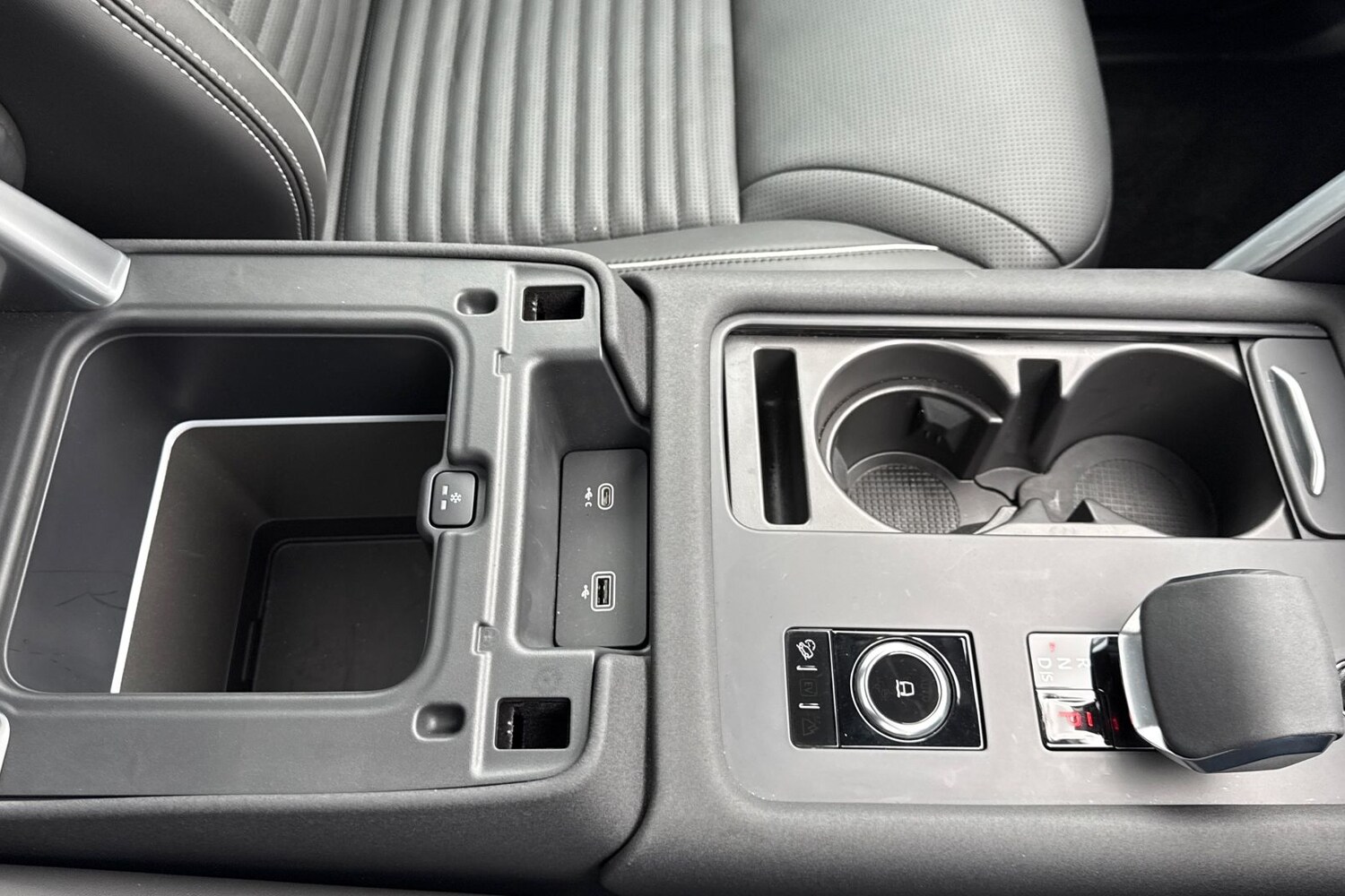 Used Land Rover Discovery 2024 for sale - 77451065: Photo 49