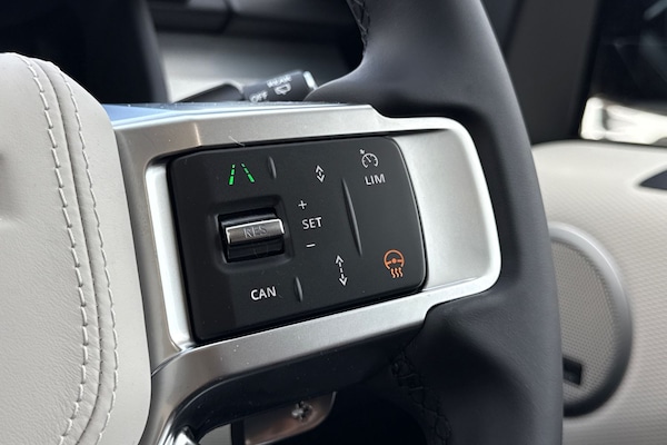 Used Land Rover Discovery 2025 for sale - 75785810: Photo 18