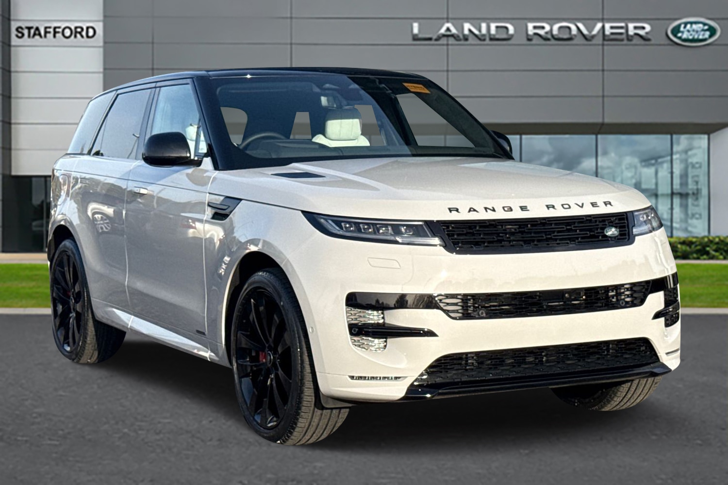 Used Land Rover Range Rover Sport 2025 for sale - 76460953: Photo 1