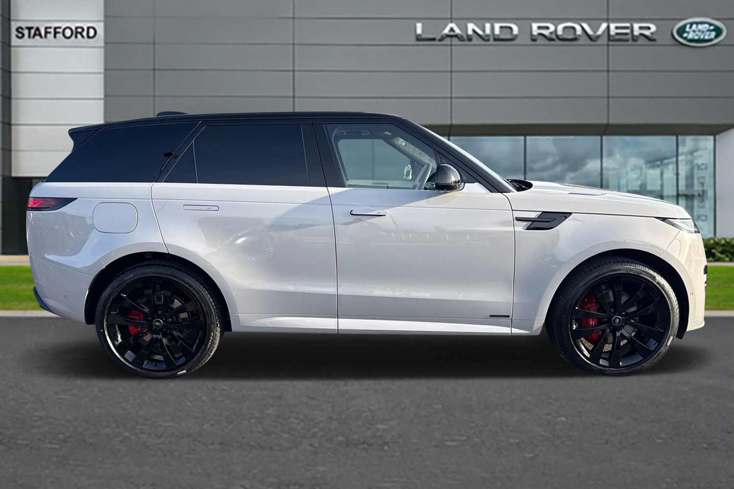 Used Land Rover Range Rover Sport 2025 for sale - 76460953: Photo 5