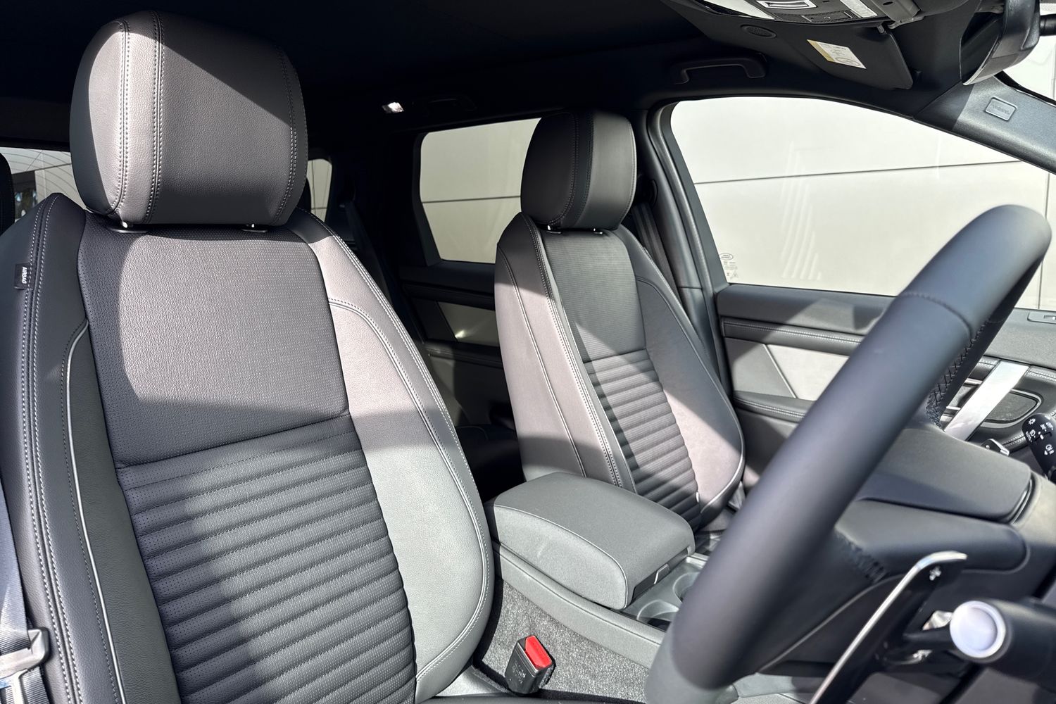 Used Land Rover Discovery Sport 2025 for sale - 76364656: Photo 10