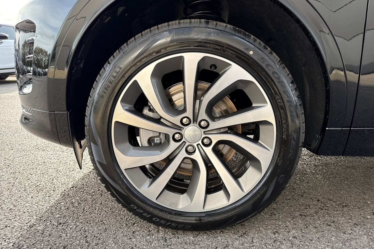 Used Land Rover Discovery Sport 2025 for sale - 76364656: Photo 27