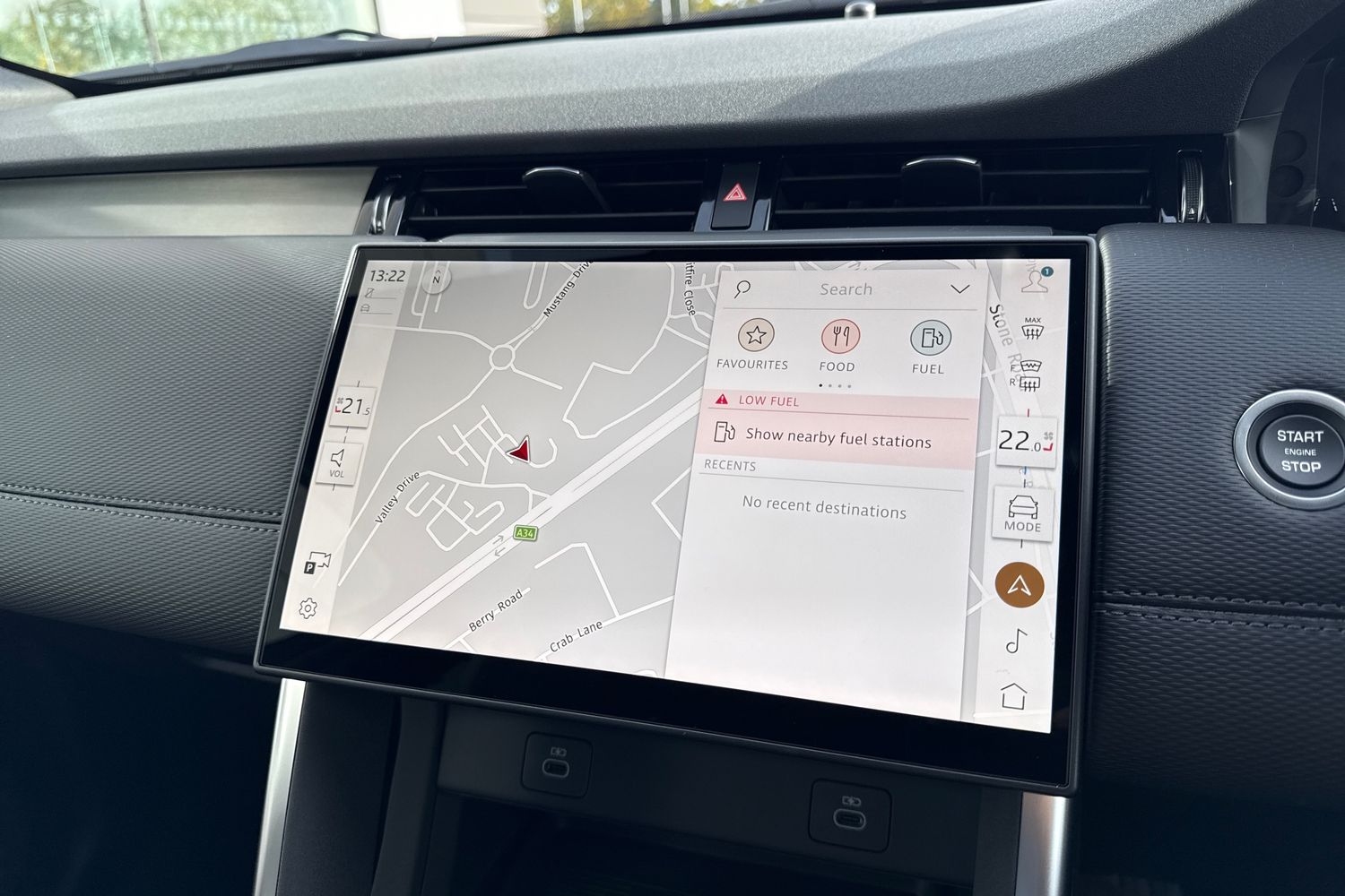 Used Land Rover Discovery Sport 2025 for sale - 76364656: Photo 46