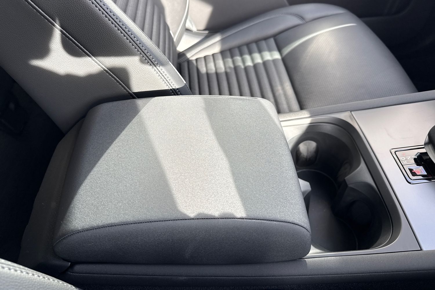 Used Land Rover Discovery Sport 2025 for sale - 76364656: Photo 50