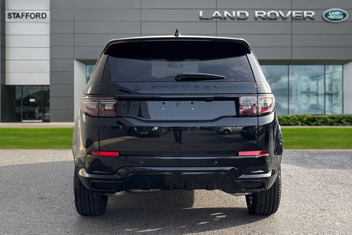 Used Land Rover Discovery Sport 2025 for sale - 76364656: Photo 6