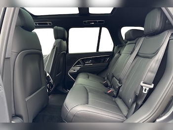 Used Land Rover Range Rover 2025 for sale - 76416634: Photo