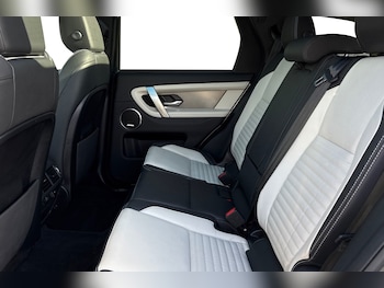 Used Land Rover Discovery Sport 2025 for sale - 75904054: Photo