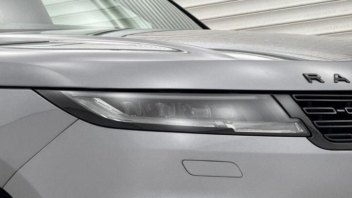 Used Land Rover Range Rover Sport 2024 for sale - 77520317: Photo 16