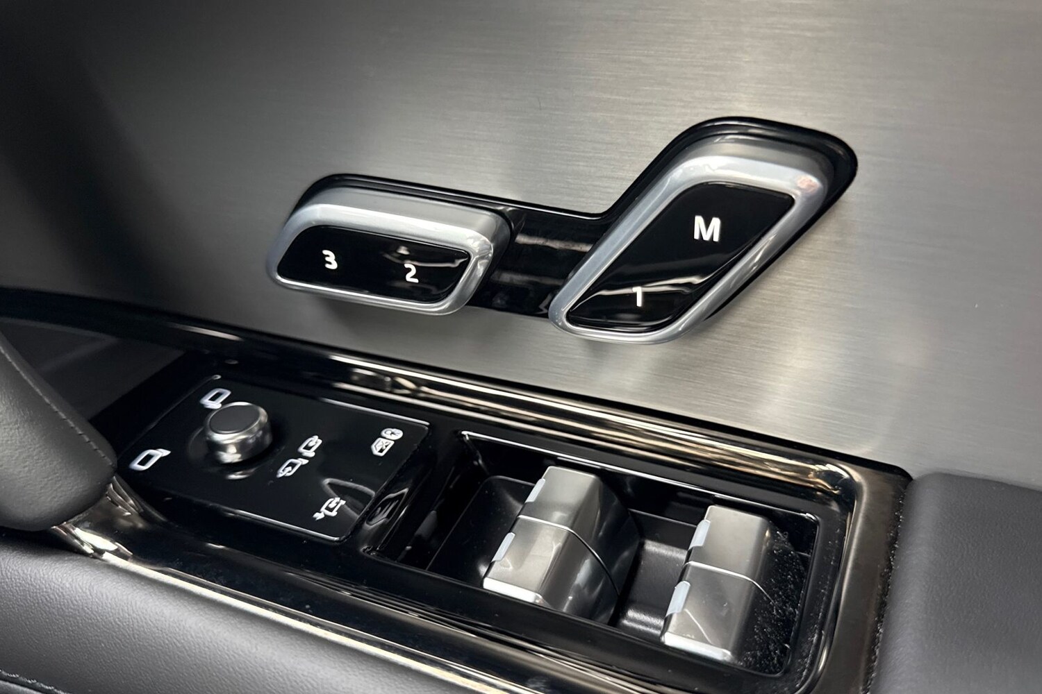 Used Land Rover Range Rover Sport 2024 for sale - 77520317: Photo 26