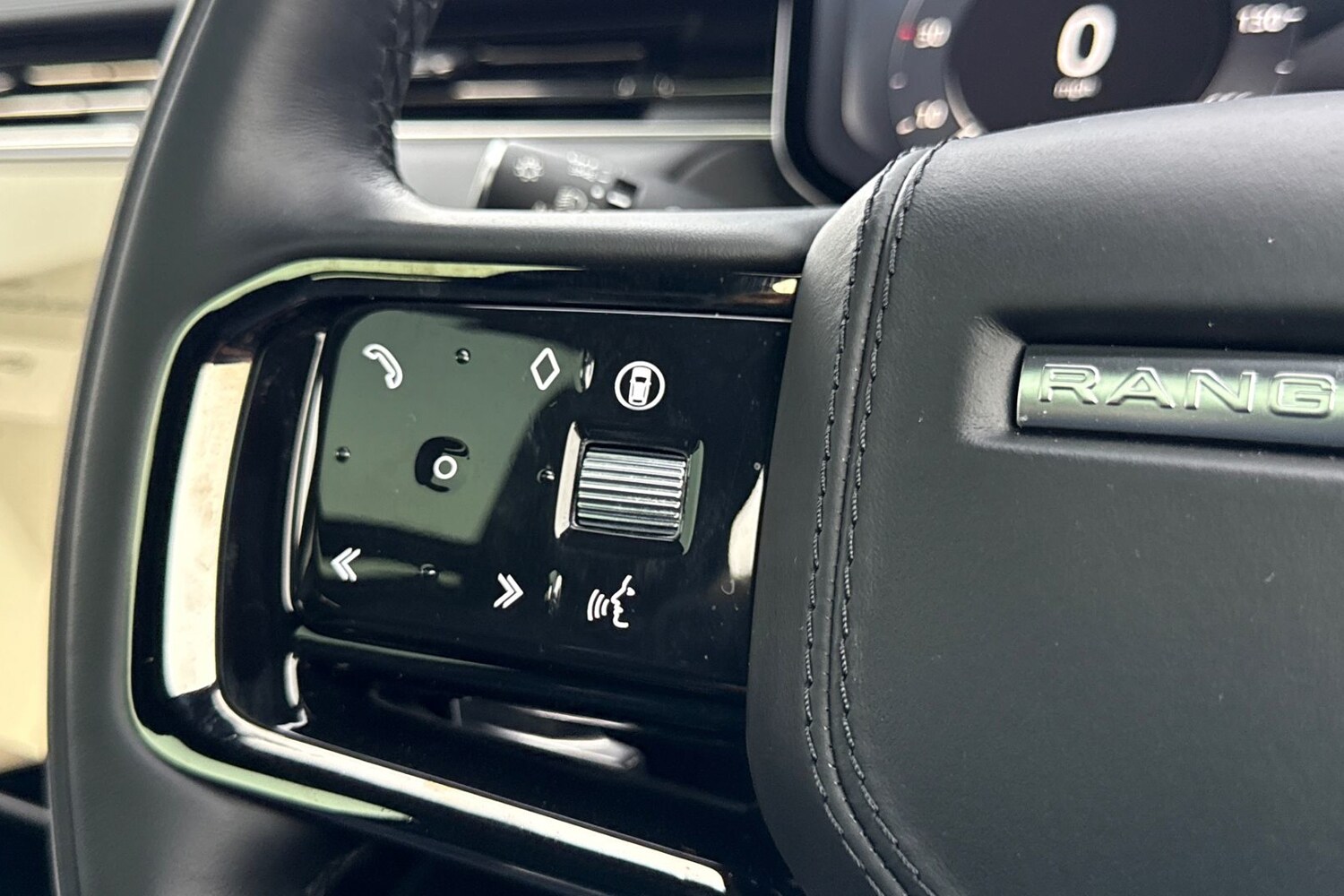 Used Land Rover Range Rover Sport 2024 for sale - 77520317: Photo 34