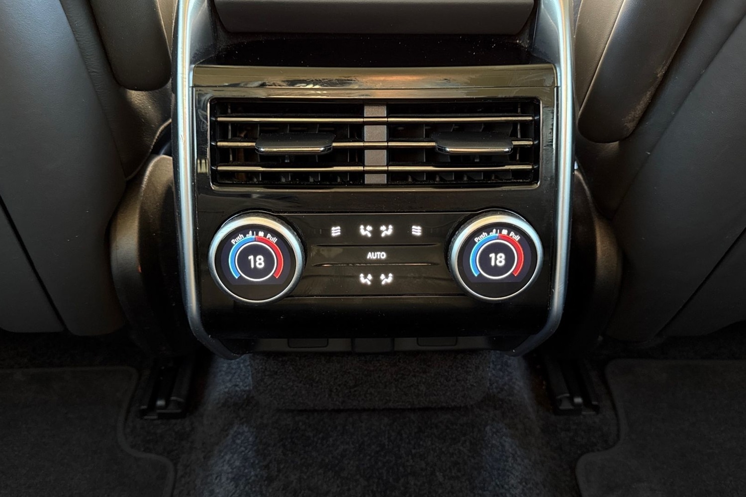 Used Land Rover Range Rover 2024 for sale - 76739523: Photo 18