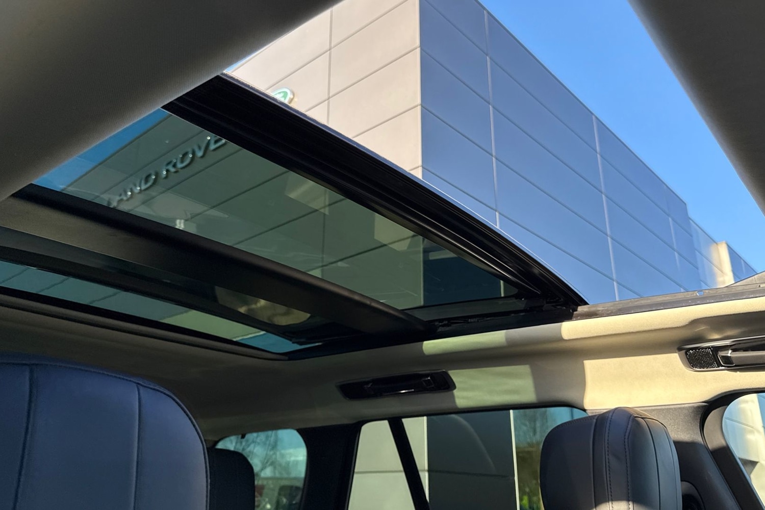 Used Land Rover Range Rover 2024 for sale - 76739523: Photo 32