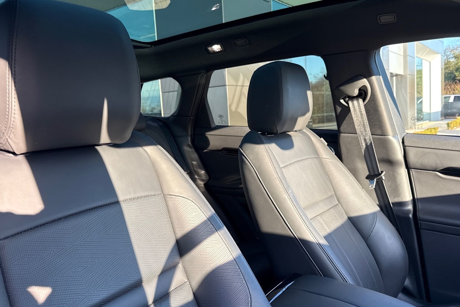 Used Land Rover Range Rover Evoque 2023 for sale - 76711772: Photo 22