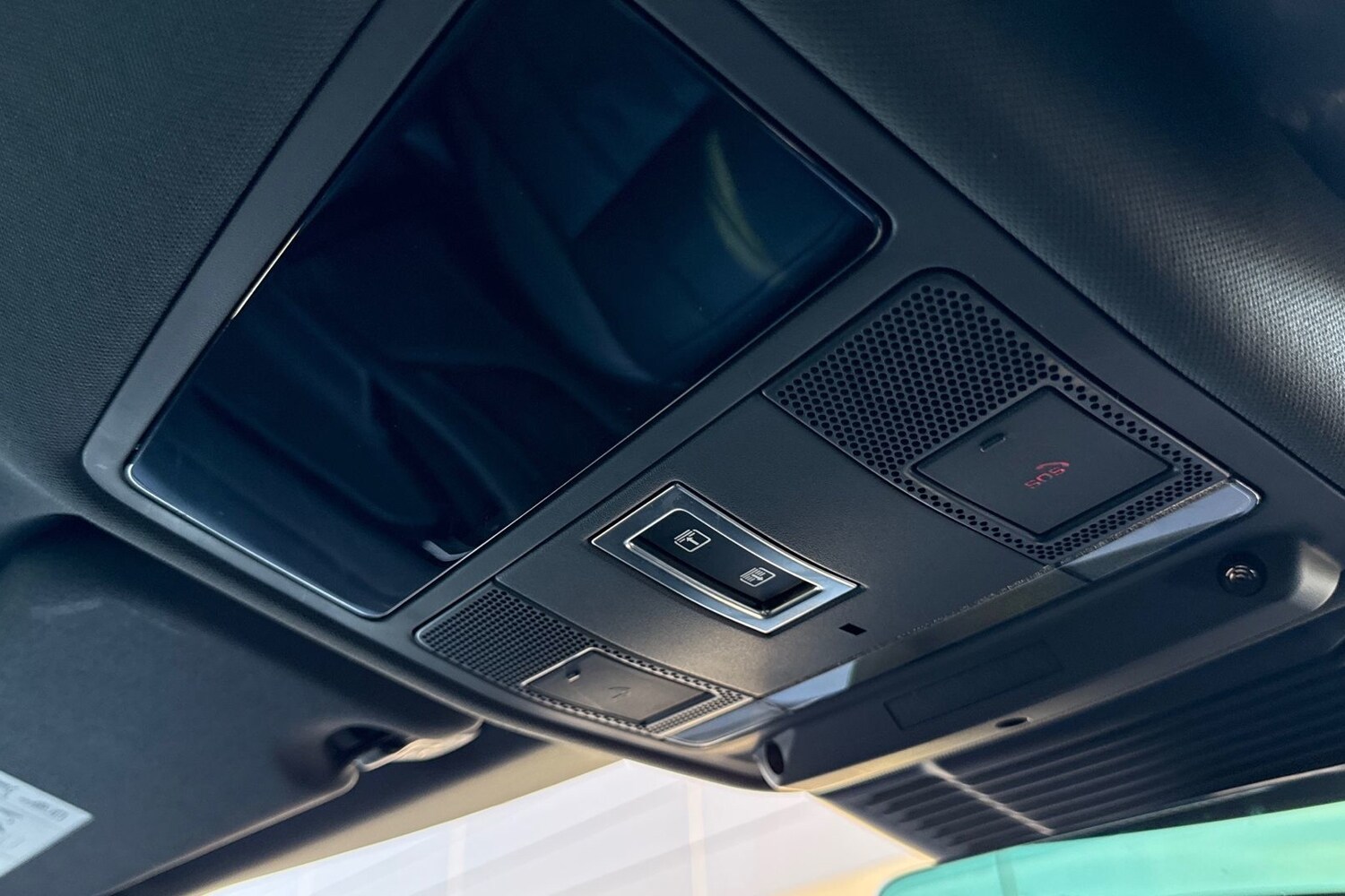 Used Land Rover Range Rover Evoque 2023 for sale - 76711772: Photo 24