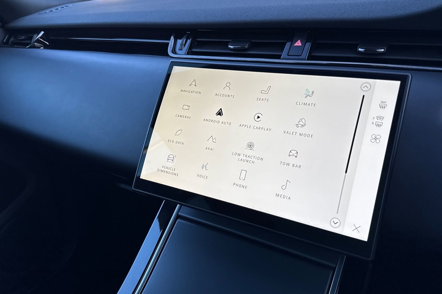 Used Land Rover Range Rover Evoque 2023 for sale - 76711772: Photo 36