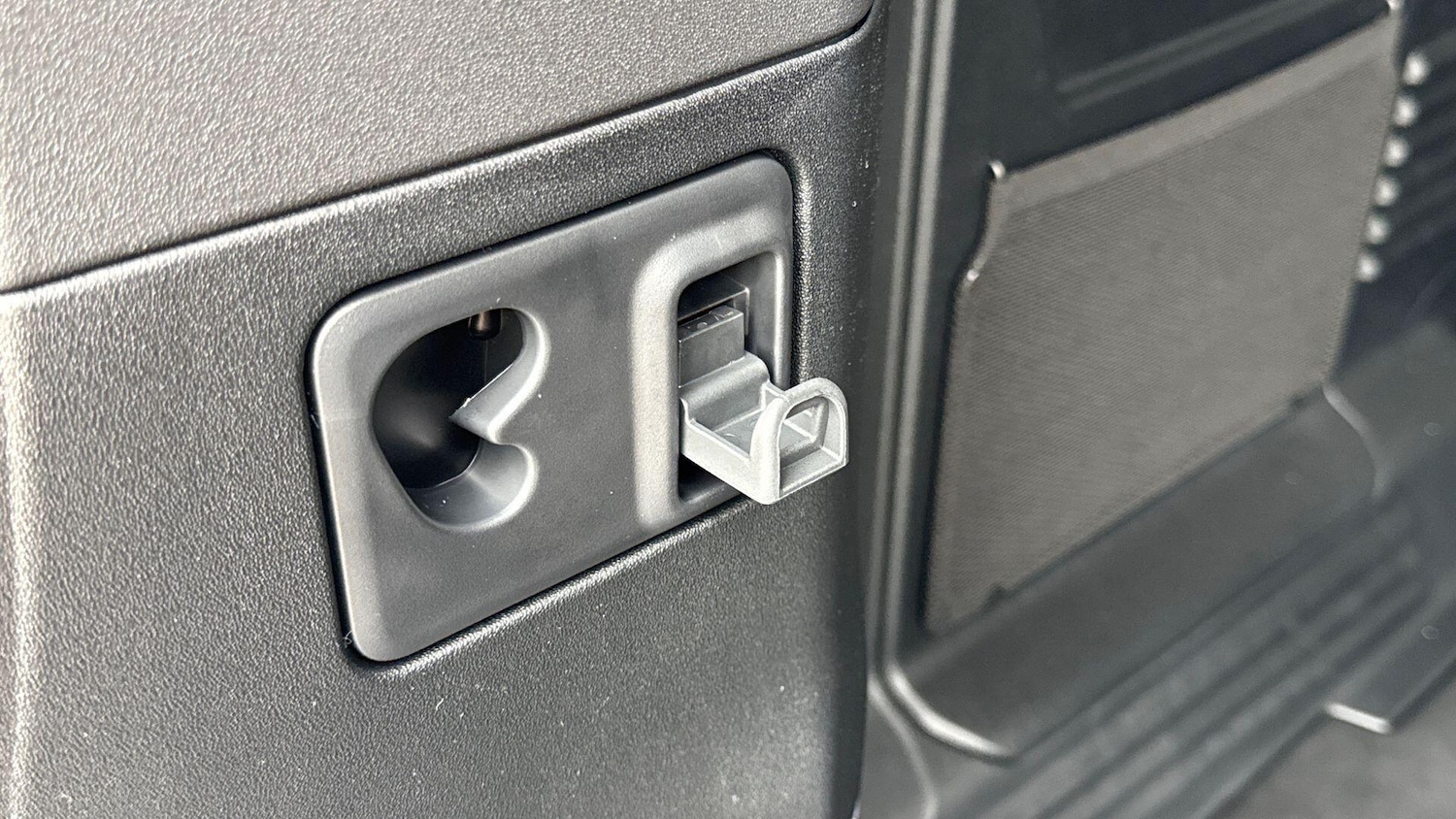 Used Land Rover Defender 110 2026 for sale - 78029484: Photo 11