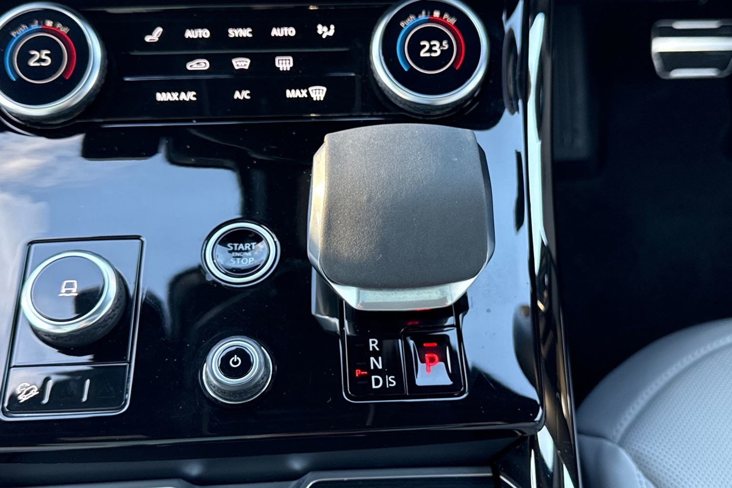 Used Land Rover Range Rover Sport 2023 for sale - 76896253: Photo 14