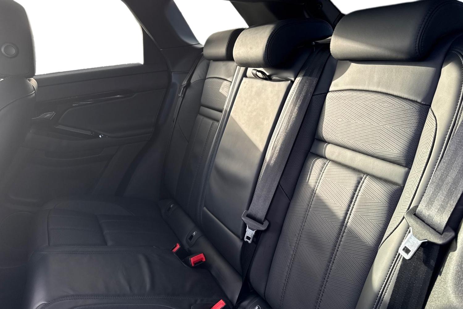 Used Land Rover Range Rover Evoque 2023 for sale - 77011531: Photo 4