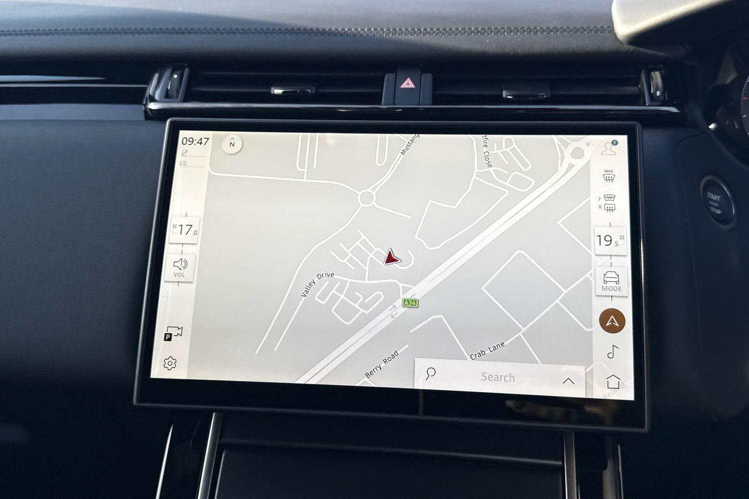 Used Land Rover Range Rover Velar 2025 for sale - 76416625: Photo 14