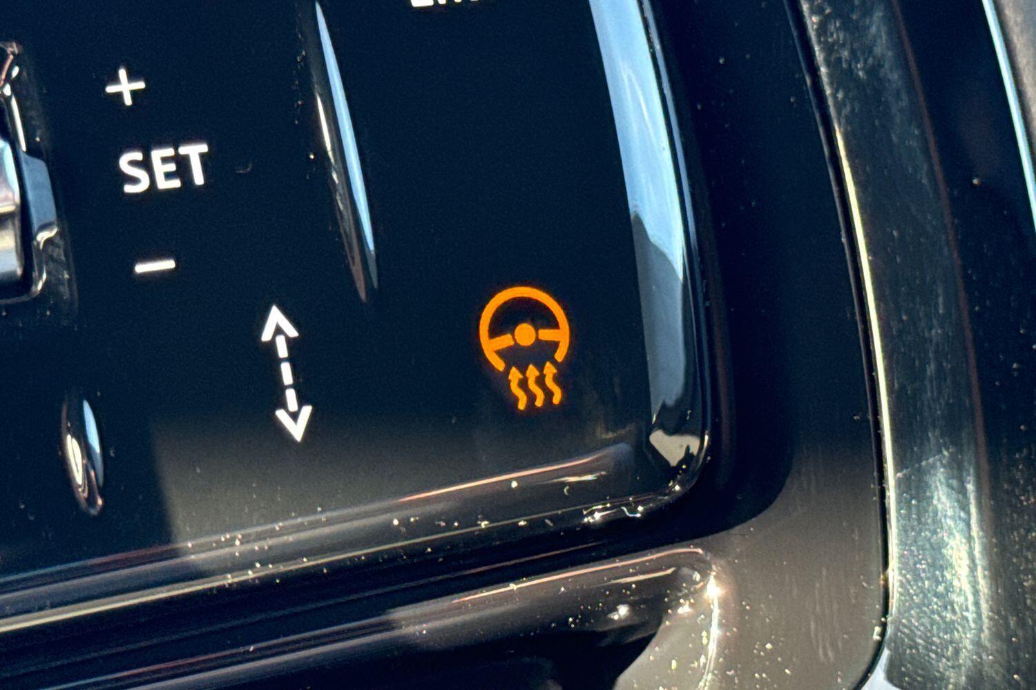 Used Land Rover Range Rover Velar 2025 for sale - 76416625: Photo 36