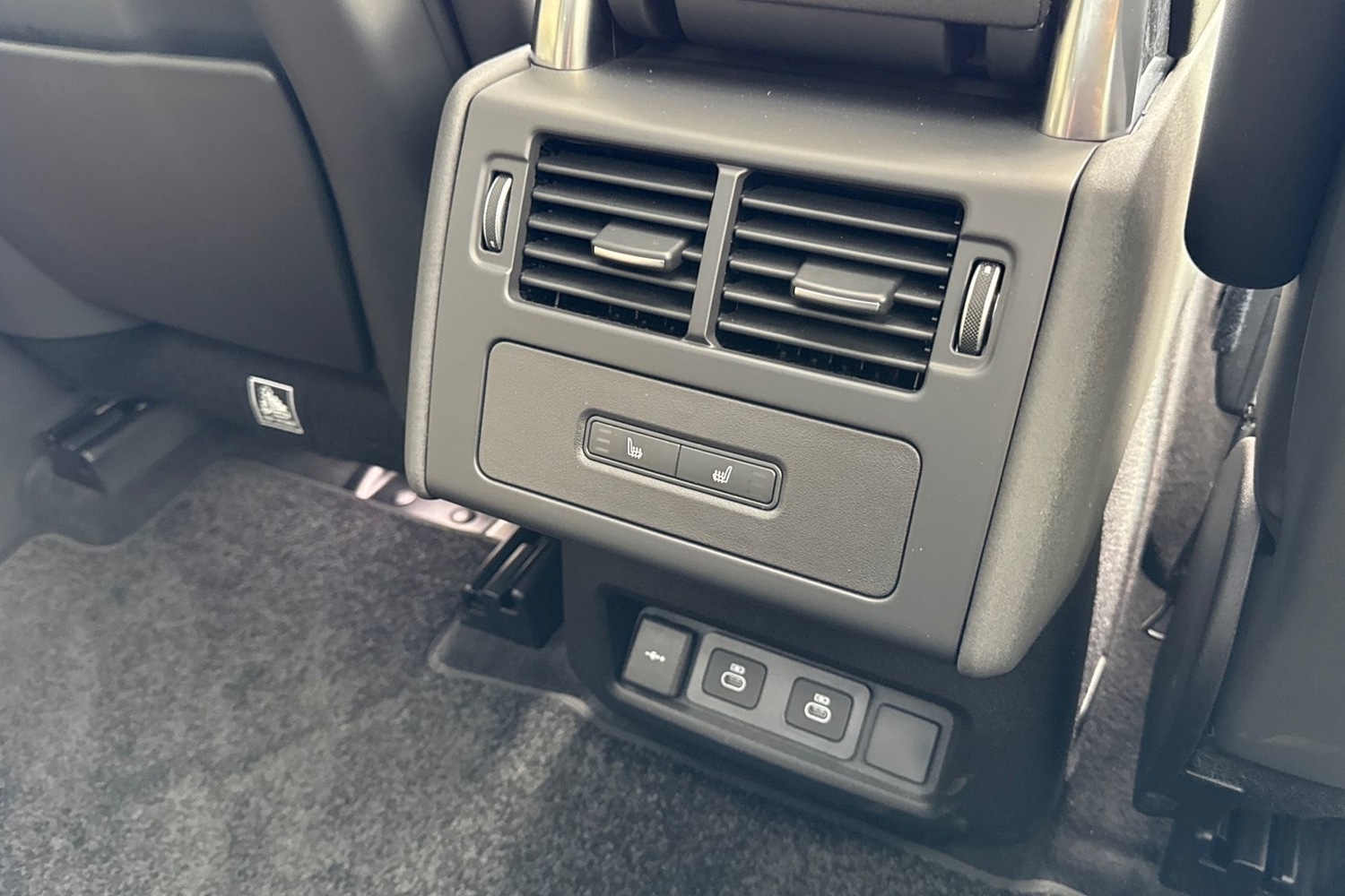 Used Land Rover Discovery 2025 for sale - 76902562: Photo 19