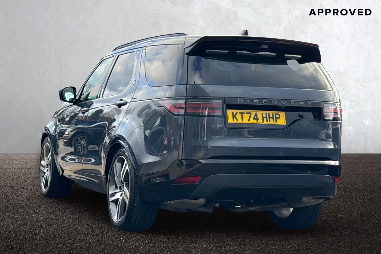 Used Land Rover Discovery 2025 for sale - 76902562: Photo 2