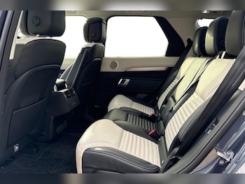 Used Land Rover Discovery 2025 for sale - 76902562: Photo