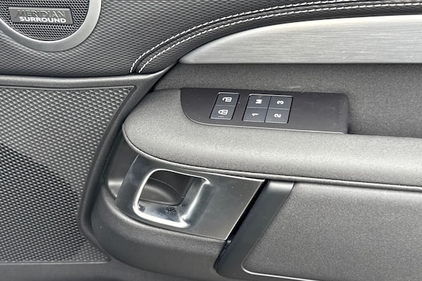 Used Land Rover Discovery 2025 for sale - 75786303: Photo 26