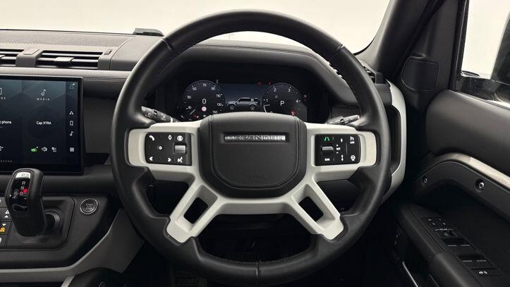 Used Land Rover Defender 2025 for sale - 77620559: Photo 15