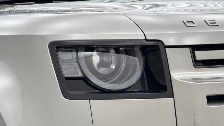 Used Land Rover Defender 2025 for sale - 77620559: Photo 16