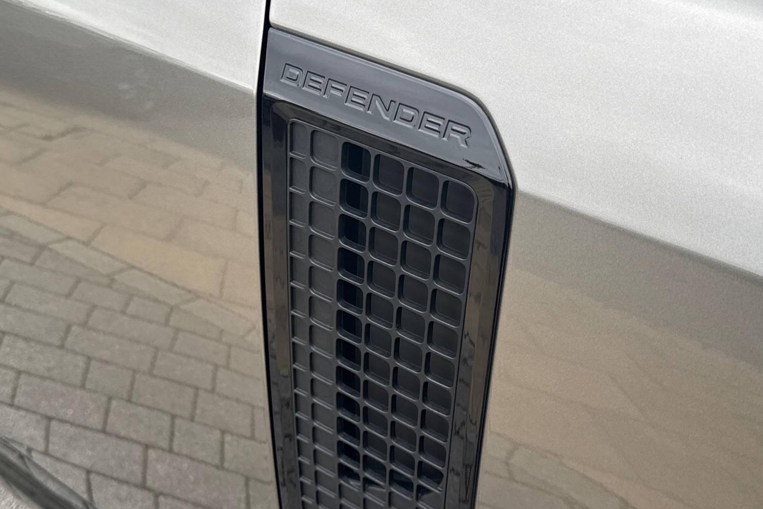 Used Land Rover Defender 110 2025 for sale - 77620559: Photo 32