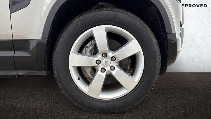 Used Land Rover Defender 2025 for sale - 77620559: Photo 8