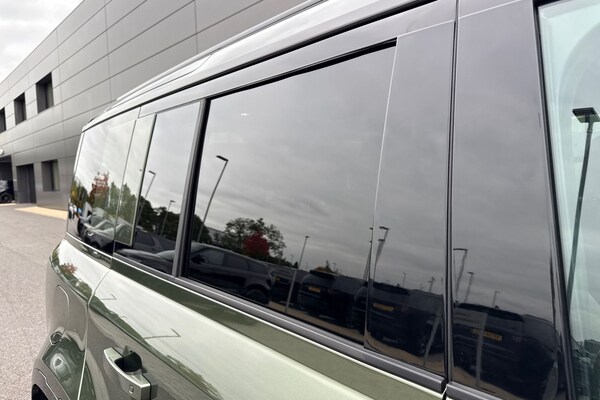 Used Land Rover Defender 110 2025 for sale - 76249209: Photo 23