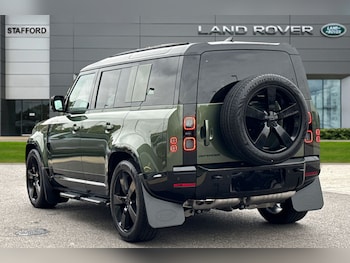 Used Land Rover Defender 110 2025 for sale - 76249209: Photo 2