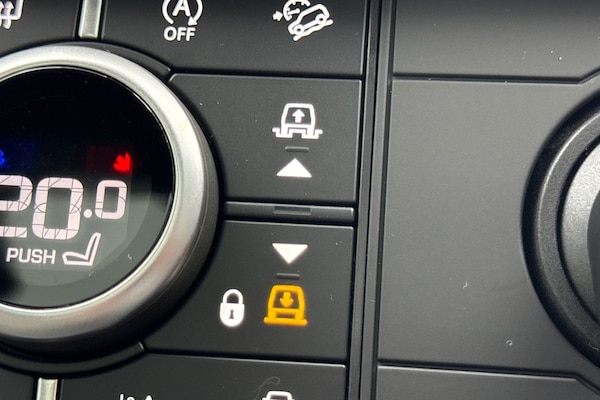 Used Land Rover Defender 110 2025 for sale - 76249209: Photo 54