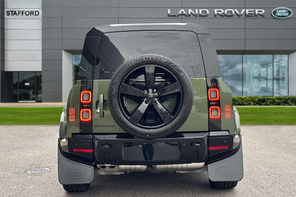 Used Land Rover Defender 110 2025 for sale - 76249209: Photo 6