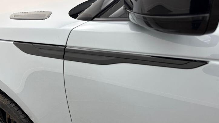 Used Land Rover Range Rover Velar 2023 for sale - 77692092: Photo 19