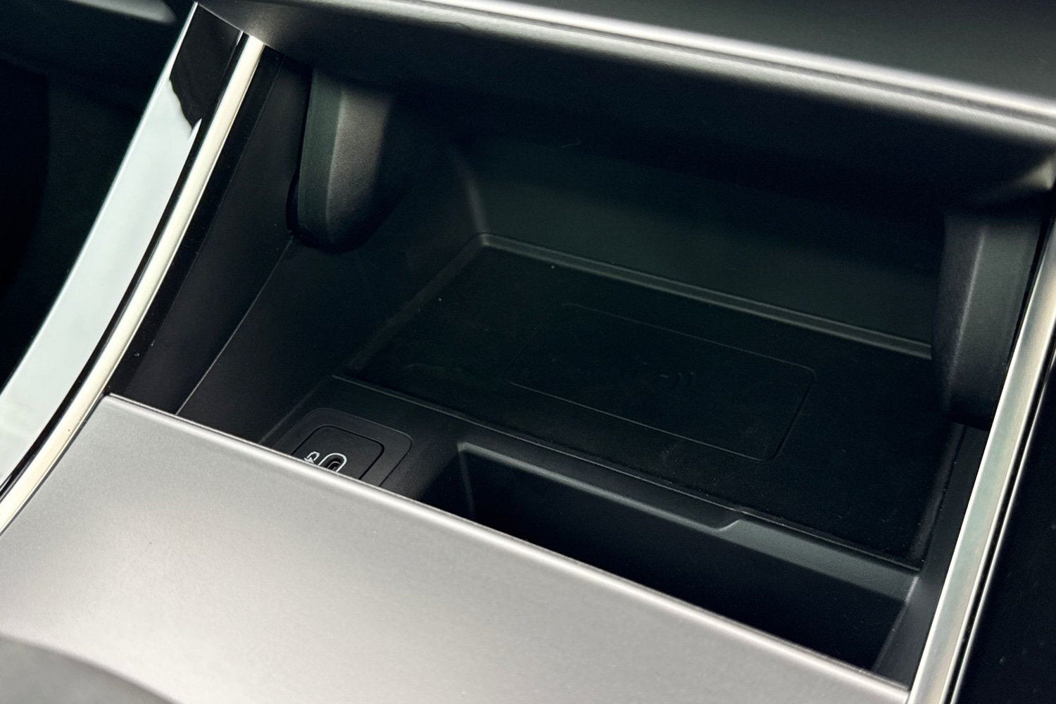 Used Land Rover Range Rover Evoque 2024 for sale - 77399695: Photo 40