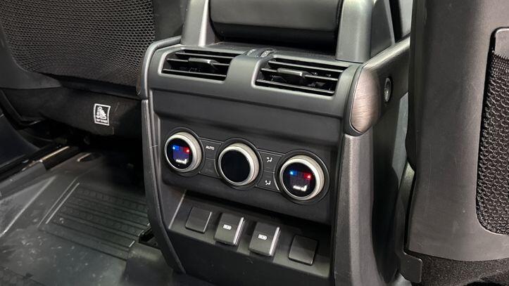 Used Land Rover Defender 110 2023 for sale - 77287067: Photo 18