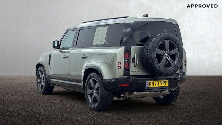 Used Land Rover Defender 110 2023 for sale - 77287067: Photo 2