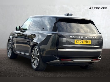 Used Land Rover Range Rover 2024 for sale - 76469321: Photo