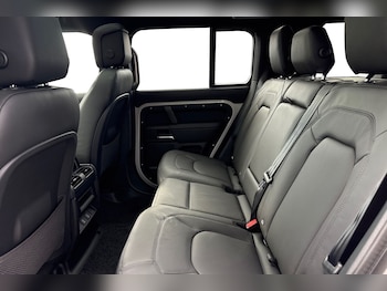 Used Land Rover Defender 110 2025 for sale - 75957696: Photo