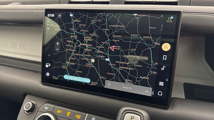 Used Land Rover Defender 2024 for sale - 77692276: Photo 11