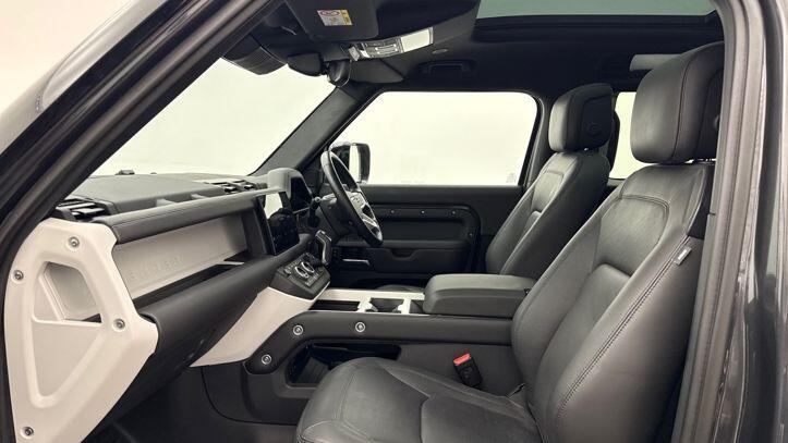 Used Land Rover Defender 2024 for sale - 77692276: Photo 3