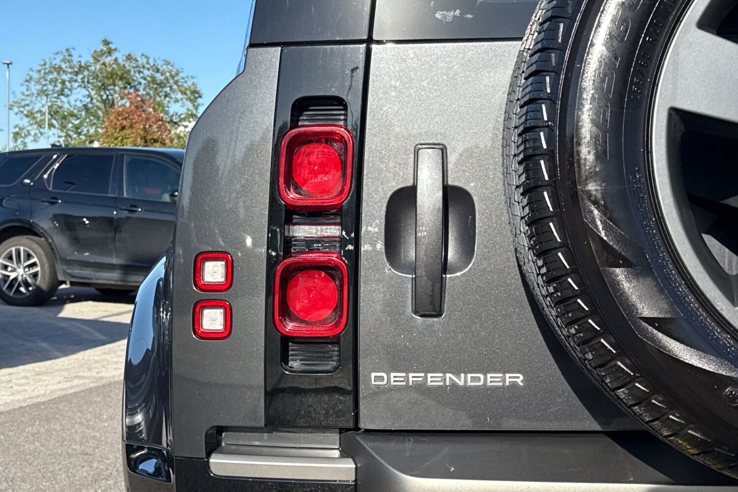 Used Land Rover Defender 110 2024 for sale - 76065310: Photo 27
