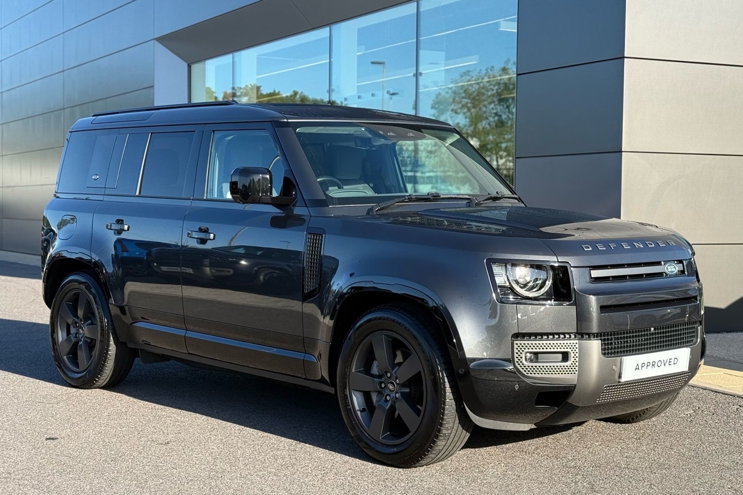 Used Land Rover Defender 110 2024 for sale - 76065310: Photo 45