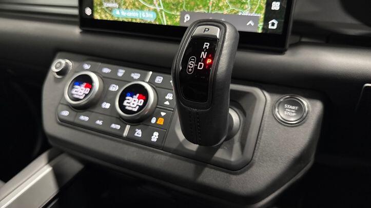 Used Land Rover Defender 2025 for sale - 77368572: Photo 13