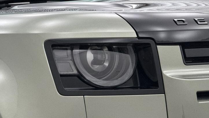 Used Land Rover Defender 2025 for sale - 77368572: Photo 16