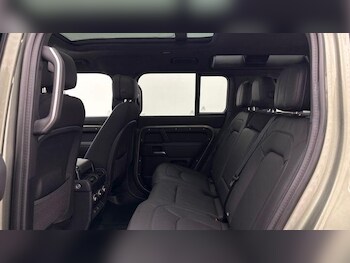 Used Land Rover Defender 2025 for sale - 77368572: Photo