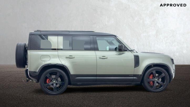 Used Land Rover Defender 2025 for sale - 77368572: Photo 5